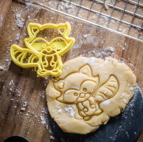 The Cookie Cutter Hub 7cm Woodland Raccoon Cookie Cutter for Cookies Biscuits Clay Baking Decoration