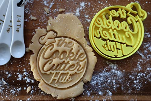 The Cookie Cutter Hub Merry Christmas with Trees Embosser/Stamp for Cupcakes Fondant Icing Clay Cake Baking Decoration